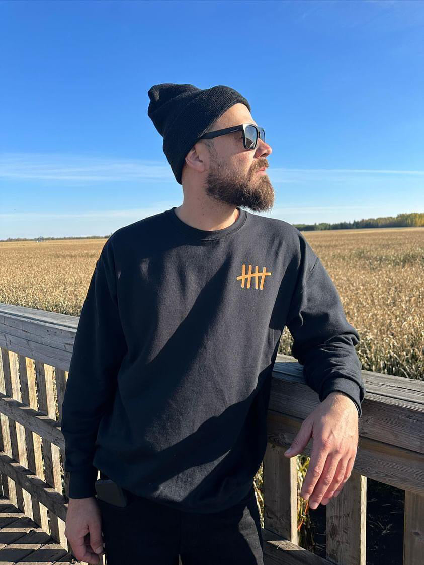 Haunted HappyHouse graphic crewneck