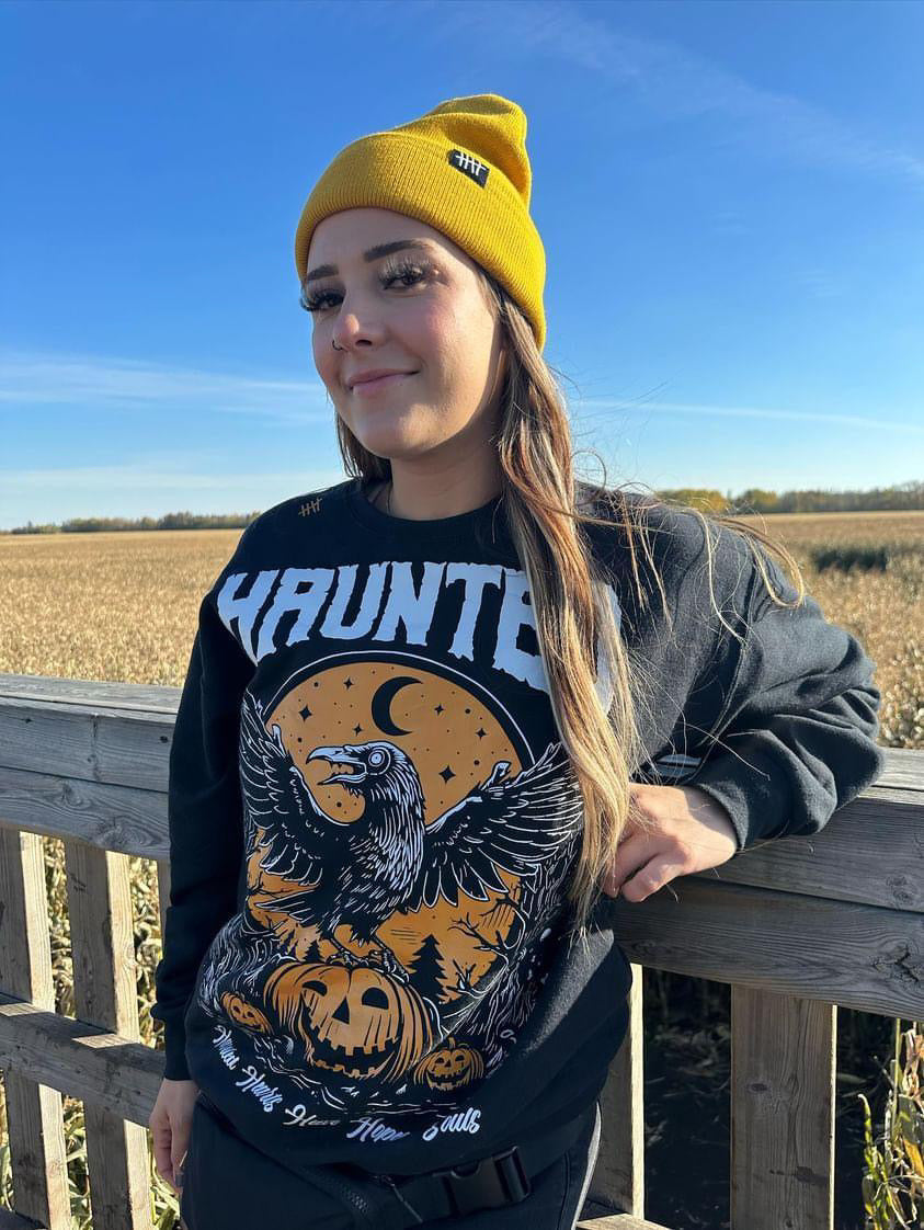 Haunted HappyHouse graphic crewneck